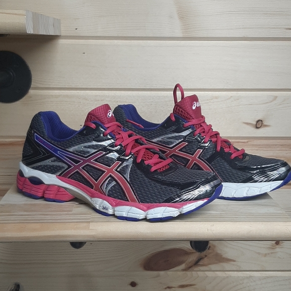 asics size 11 womens